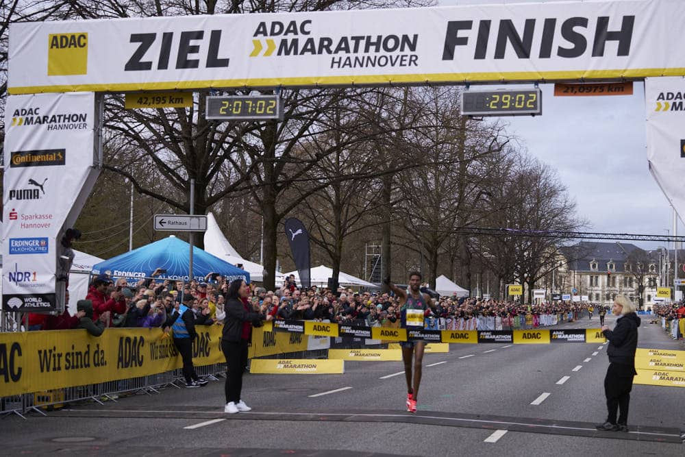 ADAC Marathon Hannover US 2023 03 26 166 - Stadtreporter.de ADAC Marathon Hannover US 2023 03 26 166