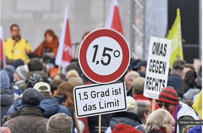 Gemeinsame Demonstration von Fridays For Future – FFF - und ver.di für Klimagerechtigkeit und gesellschaftlichen Wandel