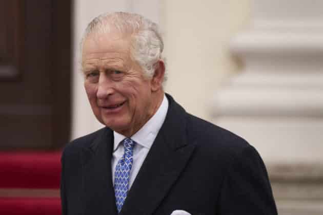 Staatsbesuch von König Charles III. und Königin-Gemahlin Camilla. Bundespräsident Frank-Walter Steinmeier und Elke Büdenbender empfangen König Charles III. und Königin-Gemahlin Camilla des Vereinigten Königreichs im Schloss Bellevue in Berlin © Ulrich Stamm