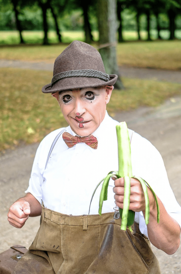 Frans, der Clown beim Kleinen Fest im Großen Garten