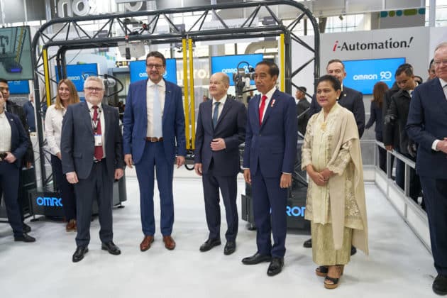 Eröffnungsrundgang auf der HANNOVER MESSE 2023 von Bundeskanzler Olaf Scholz und S. E. Joko Widodo, Präsident der Republik Indonesien am 17.April 2023 © Ulrich Stamm