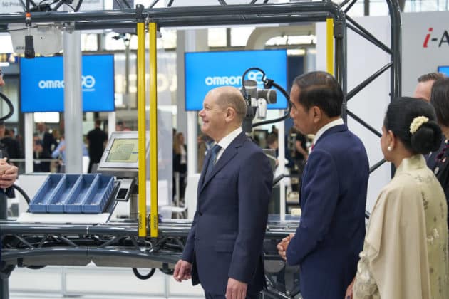 Eröffnungsrundgang auf der HANNOVER MESSE 2023 von Bundeskanzler Olaf Scholz und S. E. Joko Widodo, Präsident der Republik Indonesien am 17.April 2023 © Ulrich Stamm