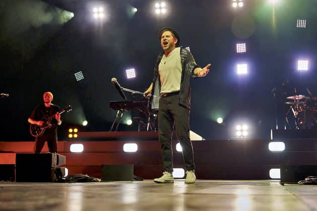 Johannes Oerding auf Plan A Tour 2023 in der ZAG Arena in Hannover © Ulrich Stamm