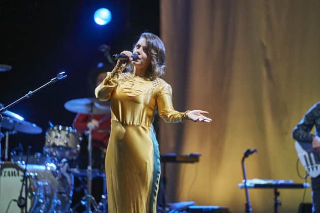 Katie Melua bei deutschen Auftakt ihrer "Love & Money" Tour 2023 im ausverkauften Theater am Aegi in Hannover am 15.April 2023 © Ulrich Stamm