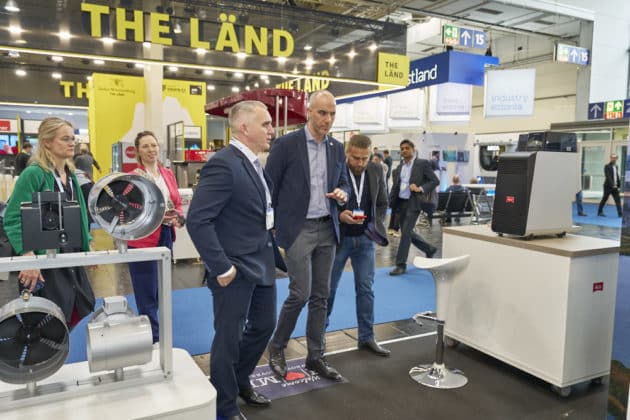 Ukrainische Delegation aus Mykolaiw besucht mit Bürgermeister Oleksandr Syenkevych die HANNOVER MESSE 2023 in Begleitung von Oberbürgermeister Belit Onay © Ulrich Stamm