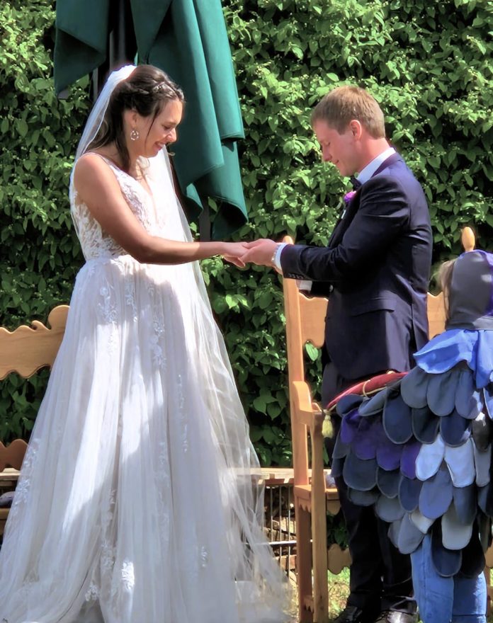 Hochzeit auf der Burg Polle zu Saisoneröffnung der Freilichtbühne Polle © Laienspielgruppe Polle