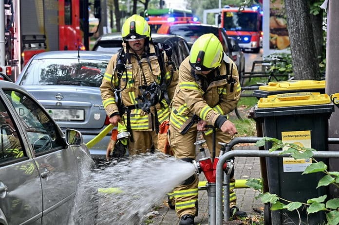 Kellerbrand in einem Mehrfamilienhaus in der Haltenhoffstraße im Stadtteil Hannover Nordstadt