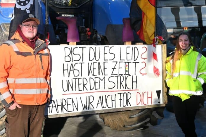 Landwirtinnen und Landwirte protestieren in Hannover