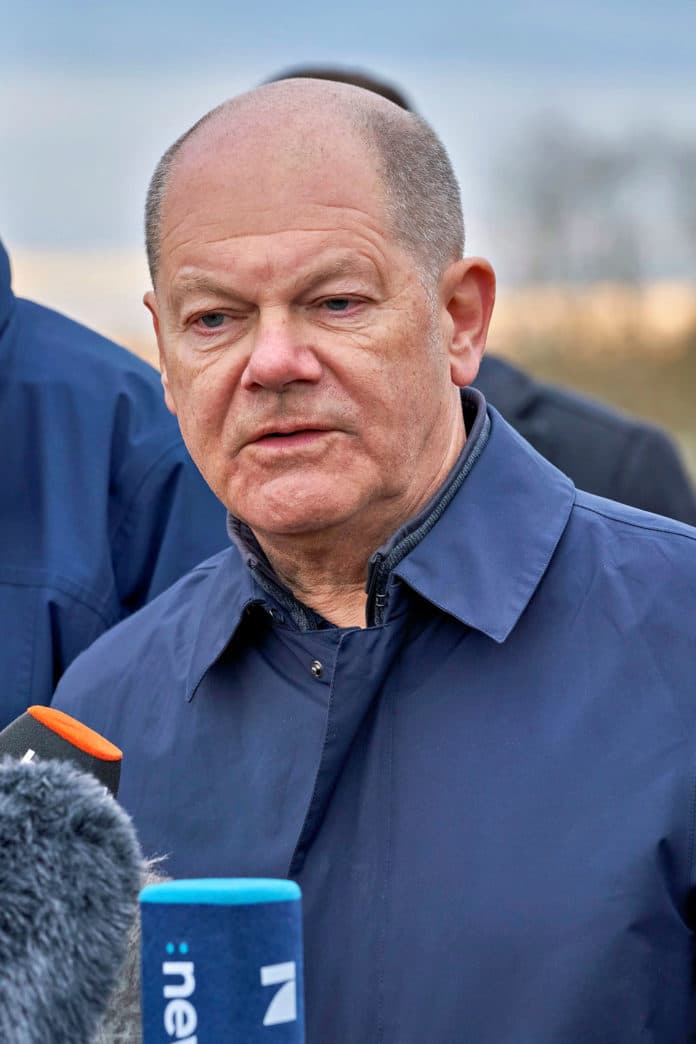 Bundeskanzler Olaf Scholz bei einem Pressestatement © Ulrich Stamm