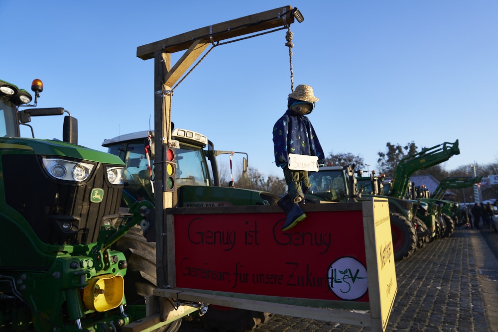 Protest der Landwirte und Bauern der Region Hannover und aus Niedersachsen in der Innenstadt von Hannover und am Landtagsgebäude am 11.01.2024 © Ulrich Stamm