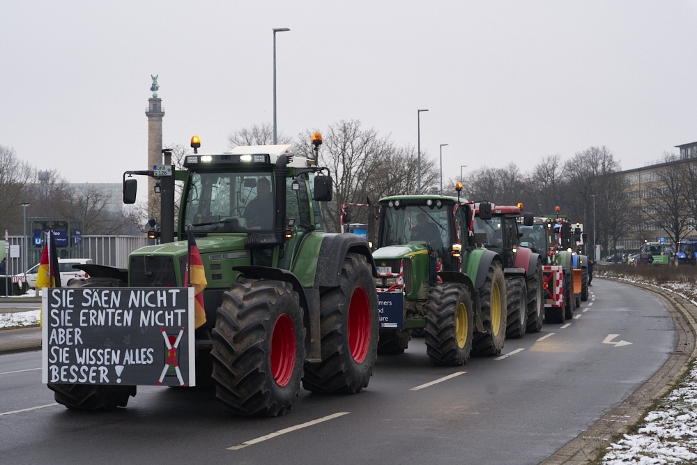 Protest der Landwirte und Bauern der Region Hannover und aus Niedersachsen in der Innenstadt von Hannover und am Landtagsgebäude am 11.01.2024 © Ulrich Stamm