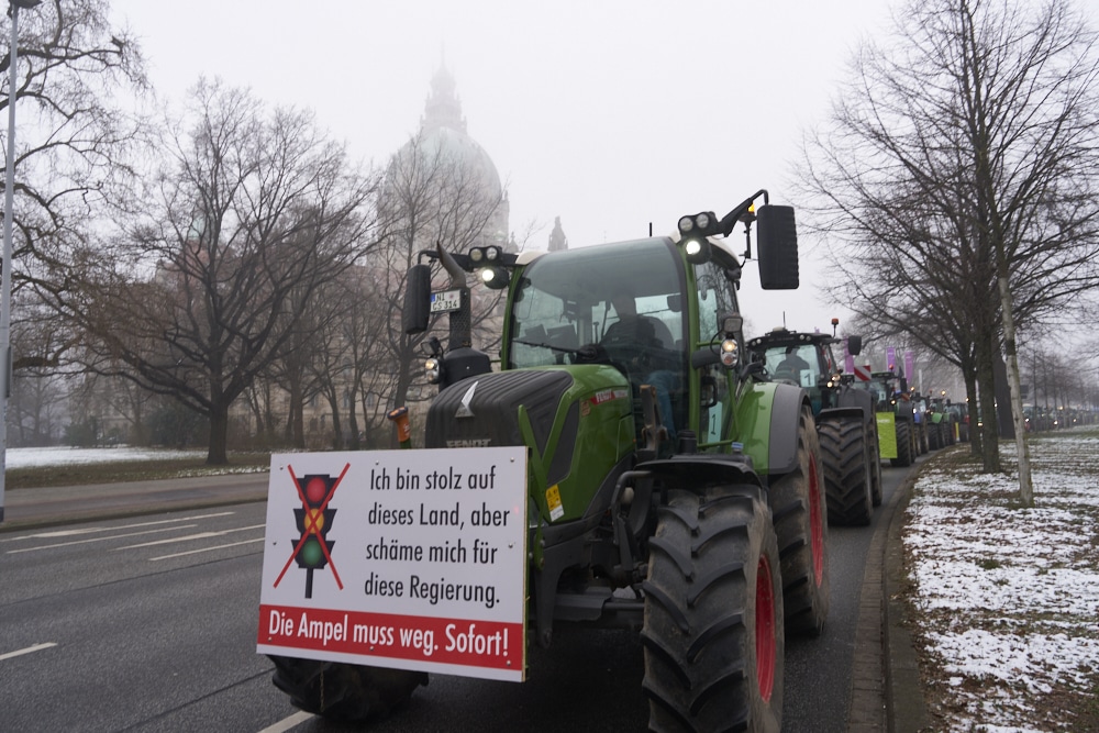 Protest der Landwirte und Bauern der Region Hannover und aus Niedersachsen in der Innenstadt von Hannover und am Landtagsgebäude am 11.01.2024 © Ulrich Stamm