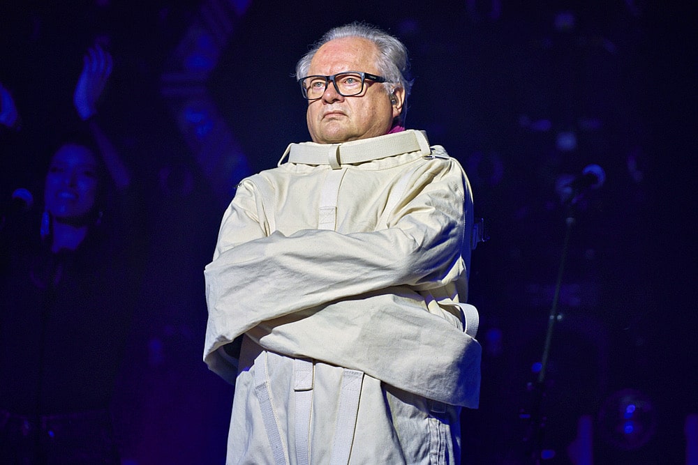 Heinz Rudolf Kunze und Verstärkung auf KÖNNEN VOR LACHEN-Tour 2024 im Theater am Aegi in Hannover © Ulrich Stamm