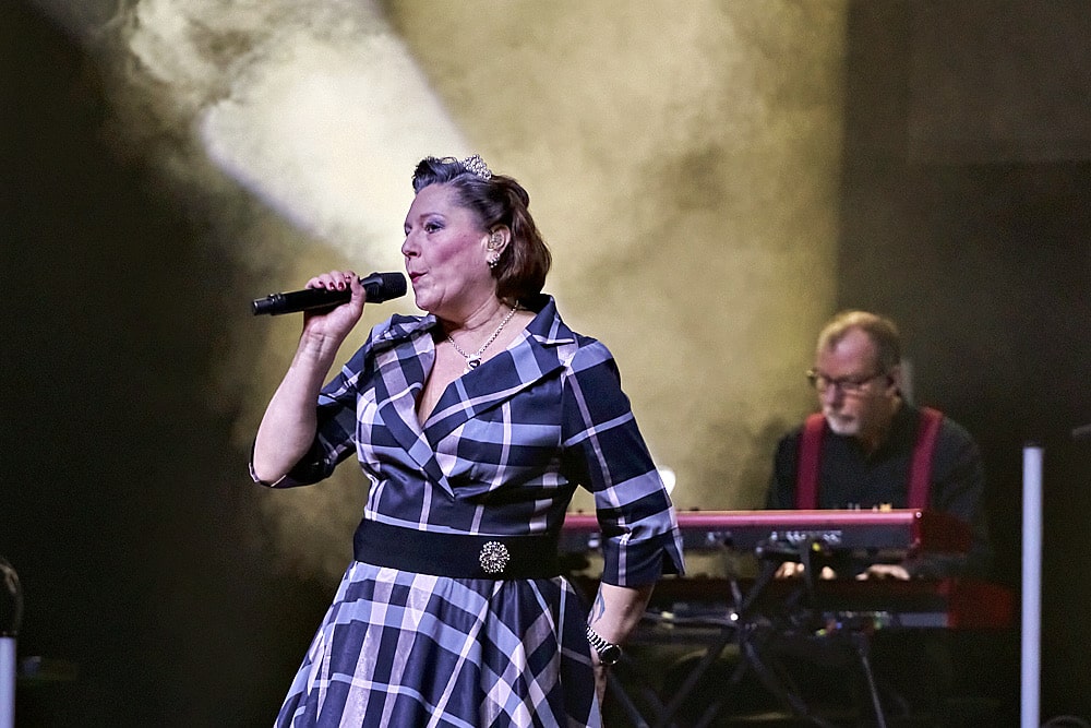 AnNa R. auf König:in Tour 2024 im Theater am Aegi in Hannover am 16.03.2024 © Ulrich Stamm