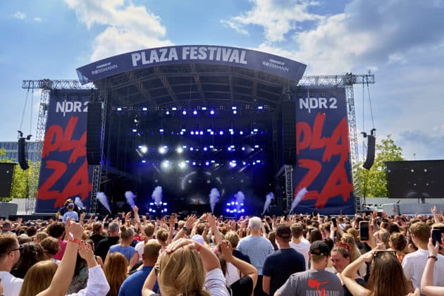 Alle Farben beim NDR2 Plaza Festival in Hannover am 1.Juni 2024 © Ulrich Stamm