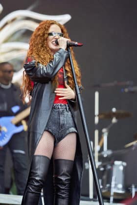 Jess Glynne bei der N-JOY Starshow 2024 auf der EXPO Plaza in Hannover © Ulrich Stamm