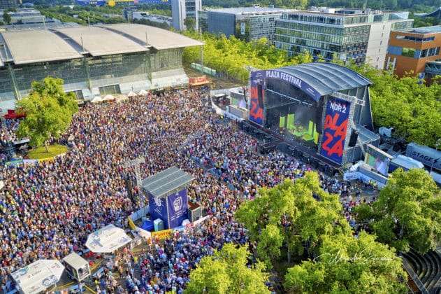 Luftbild vom NDR2 Plaza Festival in Hannover am 1.Juni 2024 © Ulrich Stamm