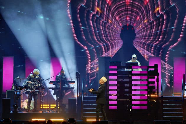 Pet Shop Boys mit der Dreamworld-The Greatest Hits Live Tour 2024 in Hannover am 29.06.2024 © Ulrich Stamm