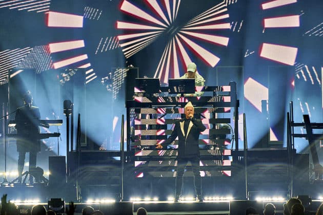 Pet Shop Boys mit der Dreamworld-The Greatest Hits Live Tour 2024 in Hannover am 29.06.2024 © Ulrich Stamm