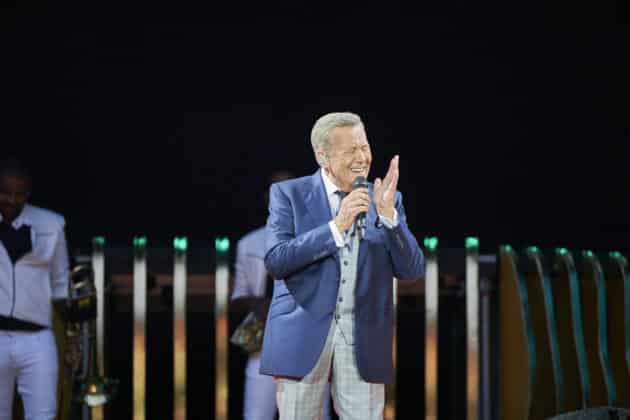 Roland Kaiser mit seiner Tournee 50 Jahre - 50 Hits - Die große Tournee zum 50. Bühnenjubiläum - Heinz von Heiden Arena in Hannover / Niedersachsen / Deutschland am 21.06.24 © Ulrich Stamm