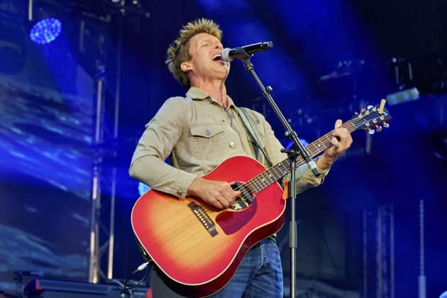 James Blunt spielt das finale Konzert des Sommerfestival 2024 in der Autostadt Wolfsburg am 4.August 2024 - Autostadt in Wolfsburg © Ulrich Stamm