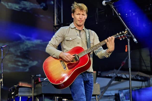 James Blunt spielt das finale Konzert des Sommerfestival 2024 in der Autostadt Wolfsburg am 4.August 2024 - Autostadt in Wolfsburg © Ulrich Stamm