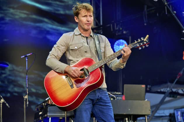 James Blunt spielt das finale Konzert des Sommerfestival 2024 in der Autostadt Wolfsburg am 4.August 2024 - Autostadt in Wolfsburg © Ulrich Stamm