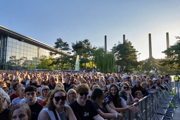 James Blunt spielt das finale Konzert des Sommerfestival 2024 in der Autostadt Wolfsburg am 4.August 2024 - Autostadt in Wolfsburg © Ulrich Stamm