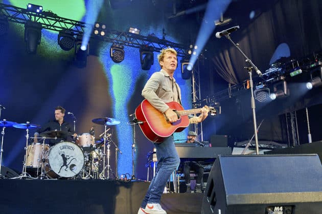 James Blunt spielt das finale Konzert des Sommerfestival 2024 in der Autostadt Wolfsburg am 4.August 2024 - Autostadt in Wolfsburg © Ulrich Stamm