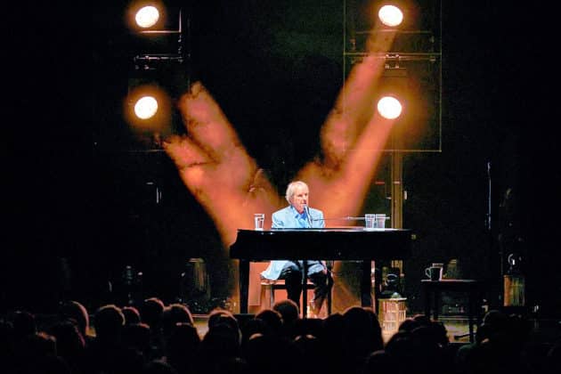 Chris de Burgh auf 50LO TOUR 2024 - Kuppelsaal in Hannover am 07.11.2024 © Ulrich Stamm