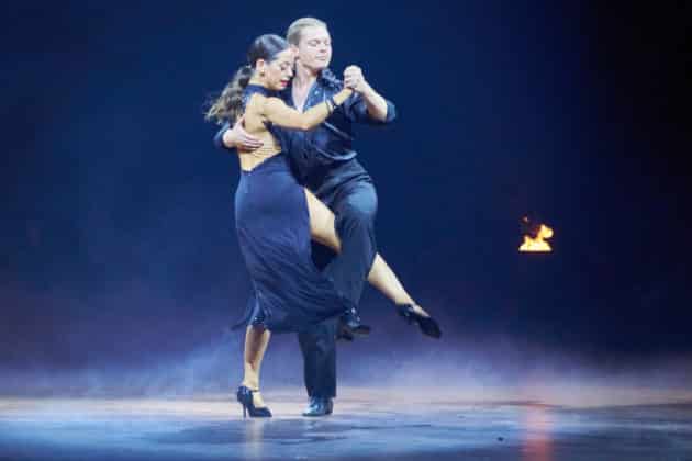 Gabriel Kelly und Malika Dzumaev- Let's dance - Die Show 2024 - ZAG Arena in Hannover am 15.11.2024 © Ulrich Stamm
