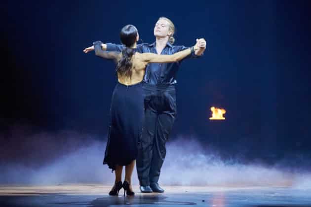 Gabriel Kelly und Malika Dzumaev- Let's dance - Die Show 2024 - ZAG Arena in Hannover am 15.11.2024 © Ulrich Stamm