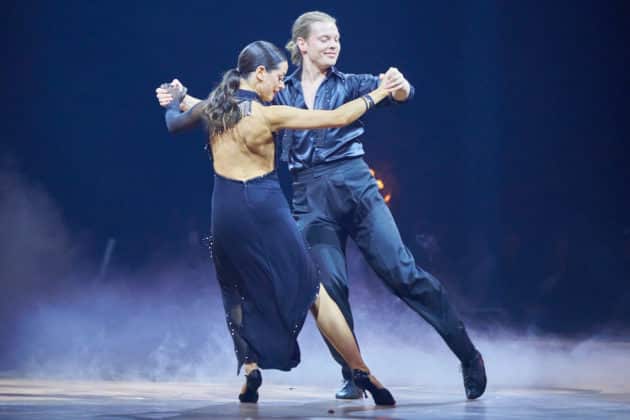 Gabriel Kelly und Malika Dzumaev- Let's dance - Die Show 2024 - ZAG Arena in Hannover am 15.11.2024 © Ulrich Stamm