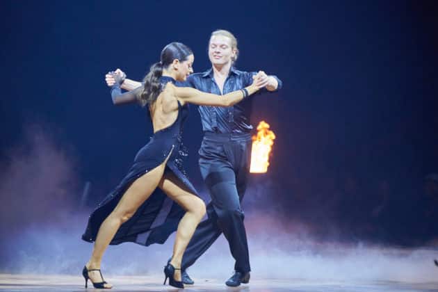 Gabriel Kelly und Malika Dzumaev- Let's dance - Die Show 2024 - ZAG Arena in Hannover am 15.11.2024 © Ulrich Stamm