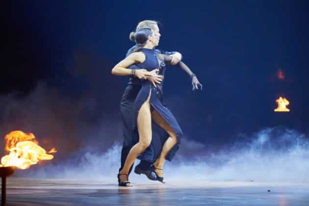 Gabriel Kelly und Malika Dzumaev- Let's dance - Die Show 2024 - ZAG Arena in Hannover am 15.11.2024 © Ulrich Stamm