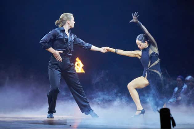 Gabriel Kelly und Malika Dzumaev- Let's dance - Die Show 2024 - ZAG Arena in Hannover am 15.11.2024 © Ulrich Stamm