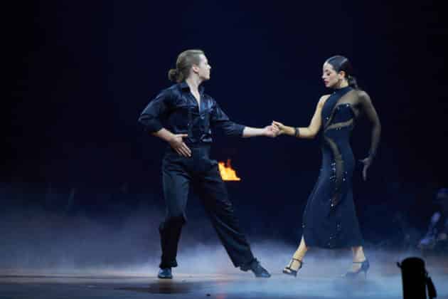 Gabriel Kelly und Malika Dzumaev- Let's dance - Die Show 2024 - ZAG Arena in Hannover am 15.11.2024 © Ulrich Stamm