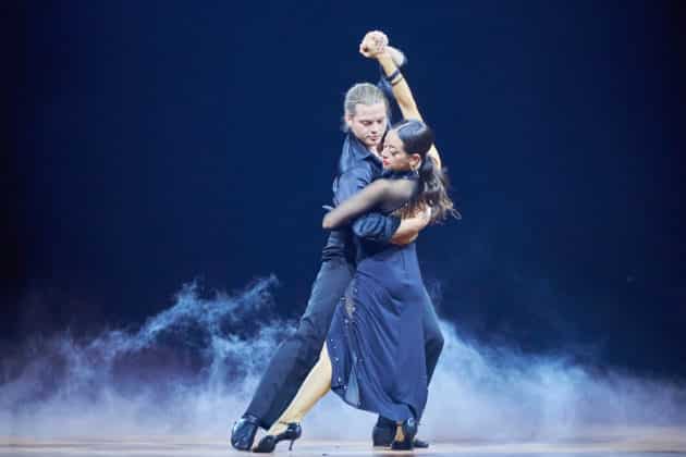 Gabriel Kelly und Malika Dzumaev- Let's dance - Die Show 2024 - ZAG Arena in Hannover am 15.11.2024 © Ulrich Stamm