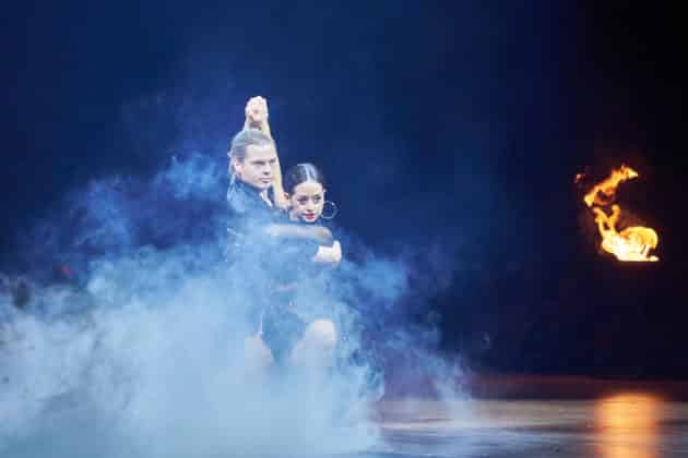 Gabriel Kelly und Malika Dzumaev- Let's dance - Die Show 2024 - ZAG Arena in Hannover am 15.11.2024 © Ulrich Stamm