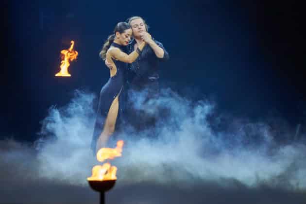 Gabriel Kelly und Malika Dzumaev- Let's dance - Die Show 2024 - ZAG Arena in Hannover am 15.11.2024 © Ulrich Stamm