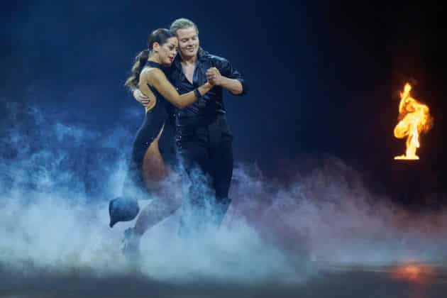 Gabriel Kelly und Malika Dzumaev- Let's dance - Die Show 2024 - ZAG Arena in Hannover am 15.11.2024 © Ulrich Stamm