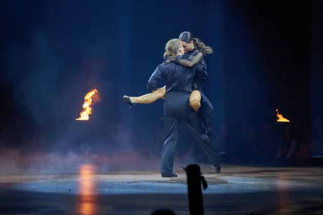 Gabriel Kelly und Malika Dzumaev- Let's dance - Die Show 2024 - ZAG Arena in Hannover am 15.11.2024 © Ulrich Stamm