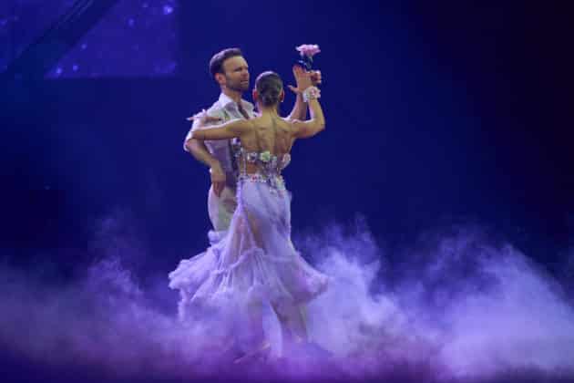 Jana Wosnitza und Vadim Garbuzow - Let's dance - Die Show 2024 - ZAG Arena in Hannover am 15.11.2024 © Ulrich Stamm
