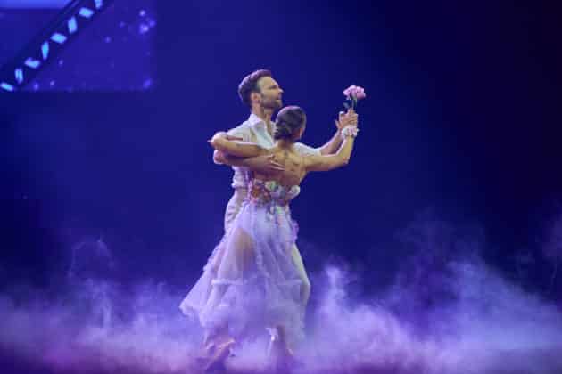 Jana Wosnitza und Vadim Garbuzow - Let's dance - Die Show 2024 - ZAG Arena in Hannover am 15.11.2024 © Ulrich Stamm