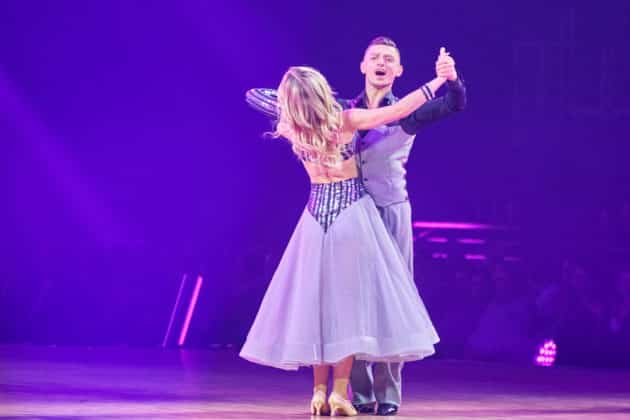 Lina Larissa Strahl und Zsolt Sándor Cseke - Let's dance - Die Show 2024 - ZAG Arena in Hannover am 15.11.2024 © Ulrich Stamm