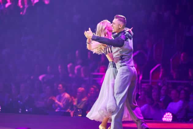 Lina Larissa Strahl und Zsolt Sándor Cseke - Let's dance - Die Show 2024 - ZAG Arena in Hannover am 15.11.2024 © Ulrich Stamm