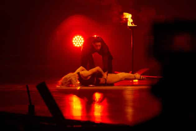 René Casselly und Kathrin Menzinger - Let's dance - Die Show 2024 - ZAG Arena in Hannover am 15.11.2024 © Ulrich Stamm