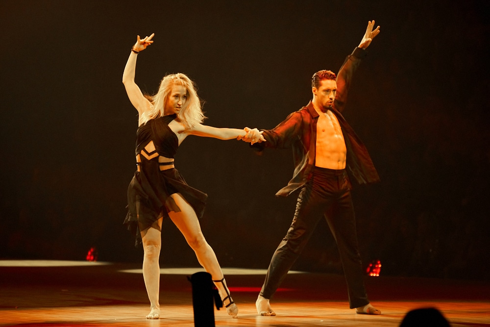 René Casselly und Kathrin Menzinger - Let's dance - Die Show 2024 - ZAG Arena in Hannover am 15.11.2024 © Ulrich Stamm