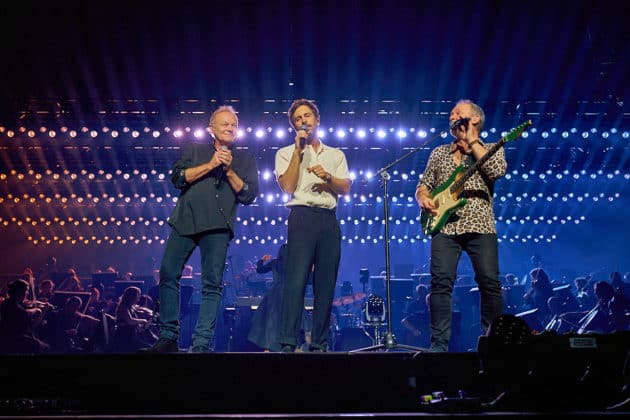 Max Giesinger und Cutting Crew- 30 Jahre Night of the Proms - ZAG Arena in Hannover am 19.12.2024 © Ulrich Stamm
