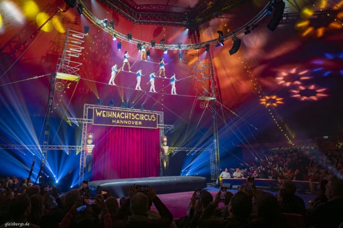 The Robles gewinnen den 6.GRand Prix der Artisten beim Weihnachtscircus Hannover 2024/2025 © Grandezza Entertainment GmbH